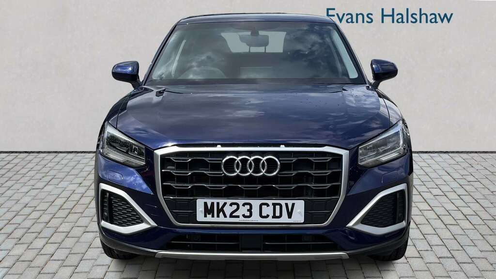 Audi Q2 35 Tfsi Sport 2023 MK23CDV Blue #4