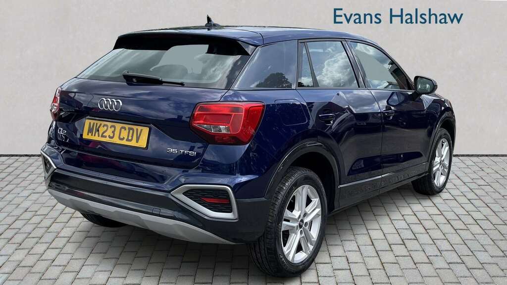Audi Q2 35 Tfsi Sport 2023 MK23CDV Blue #3