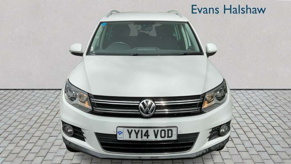 Volkswagen Tiguan 2.0 Tdi Bluemotion Tech Match 2014 White #4