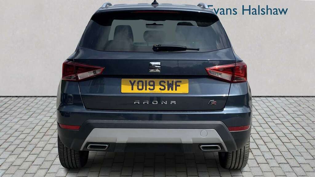 Seat Arona 1.6 Tdi 115 Fr 2019 Grey #5