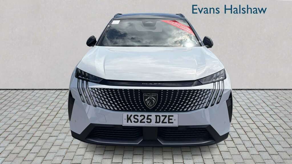 Peugeot 5008 1.2 Hybrid 136 Gt E-dsc6 2025 KS25DZE White #4
