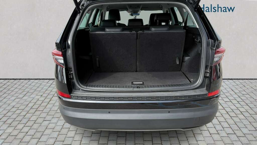 Skoda Kodiaq 1.5 Tsi Se L Executive Dsg 7 Seat 2023 FN23ULG Black #5