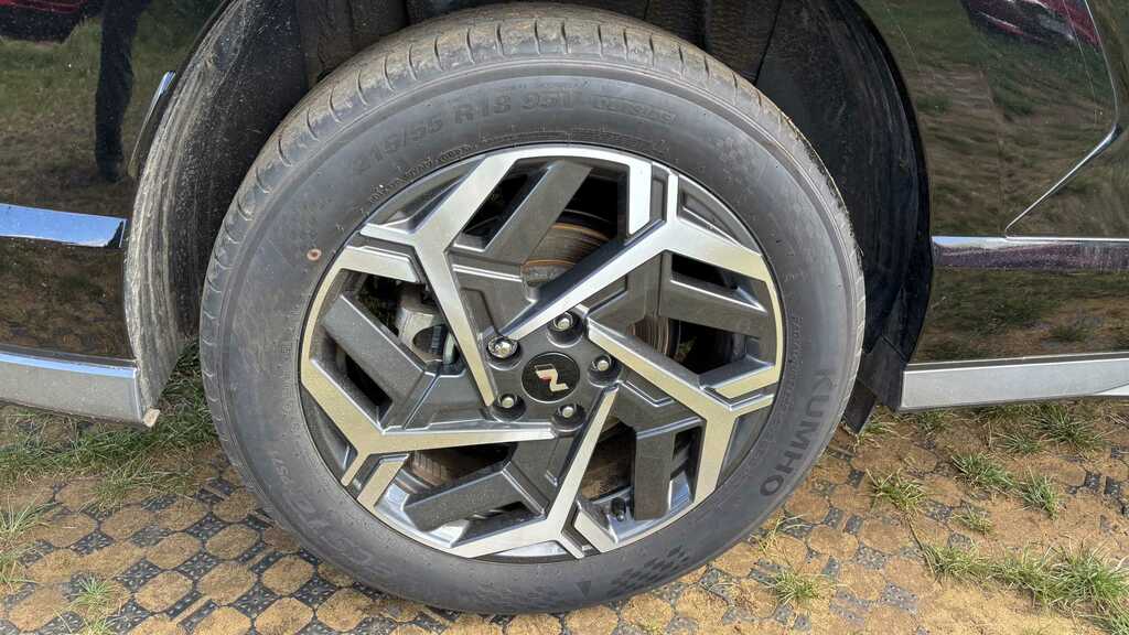 Hyundai Kona 1.6 Hybrid 129 N Line Dct 2025 EF25HGJ Black #5