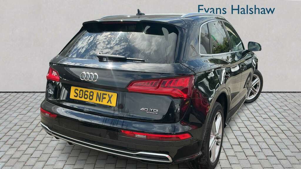 Audi Q5 40 Tdi Quattro S Line S Tronic 2019 SO68NFX Black #2