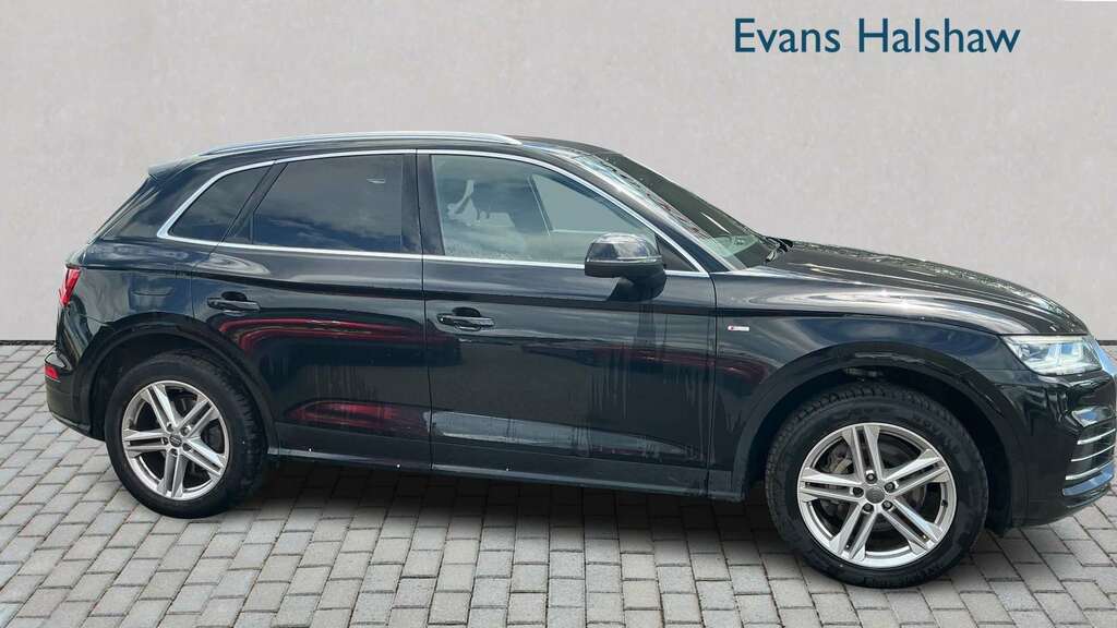 Audi Q5 40 Tdi Quattro S Line S Tronic 2019 SO68NFX Black #4