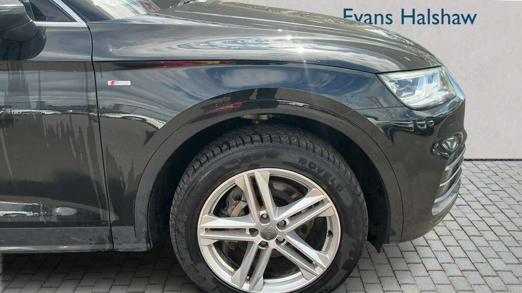 Audi Q5 40 Tdi Quattro S Line S Tronic 2019 SO68NFX Black #3