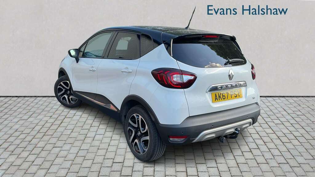 Renault Captur 0.9 Tce 90 Dynamique S Nav 2017 White #2