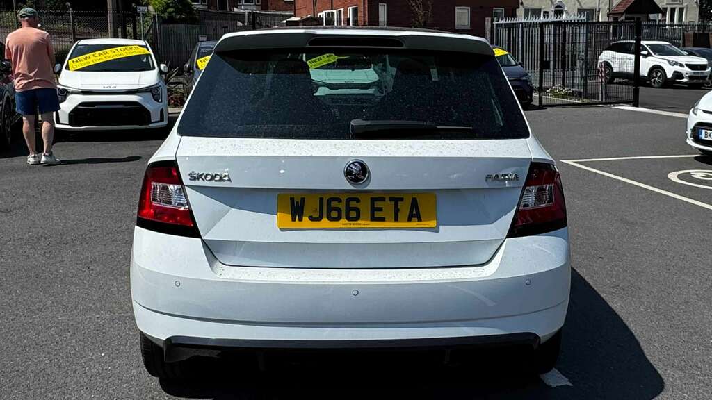 Skoda Fabia 1.2 Tsi 90 Monte Carlo 2016 White #5