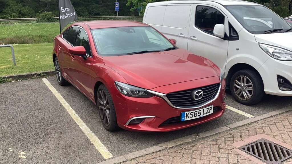 Mazda 6 2.2D Sport Nav 2015 Red