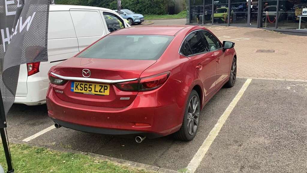 Mazda 6 2.2D Sport Nav 2015 Red #4
