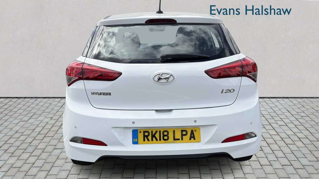 Hyundai I20 1.2 Se 2018 White #5