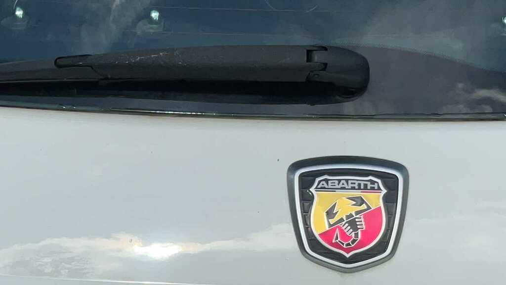 Abarth 595 1.4 T-jet 145 Sports Seatssports Buttonu-con  #15