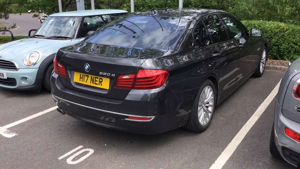 BMW 5 Series Saloon 520D M Sport 201666 Black #2