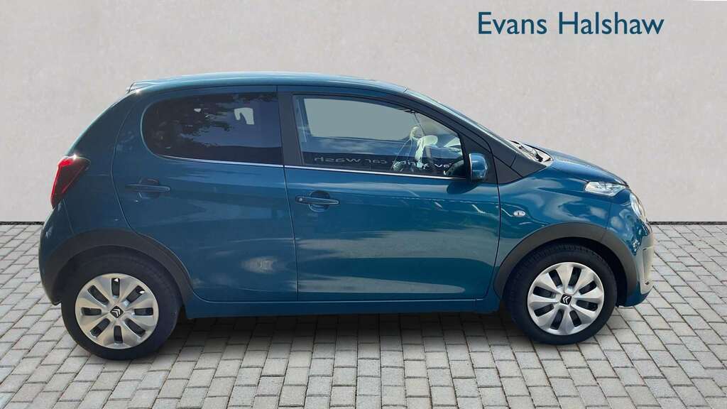 Citroen C1 1.0 Vti 72 Urban Ride 2021 Green #3