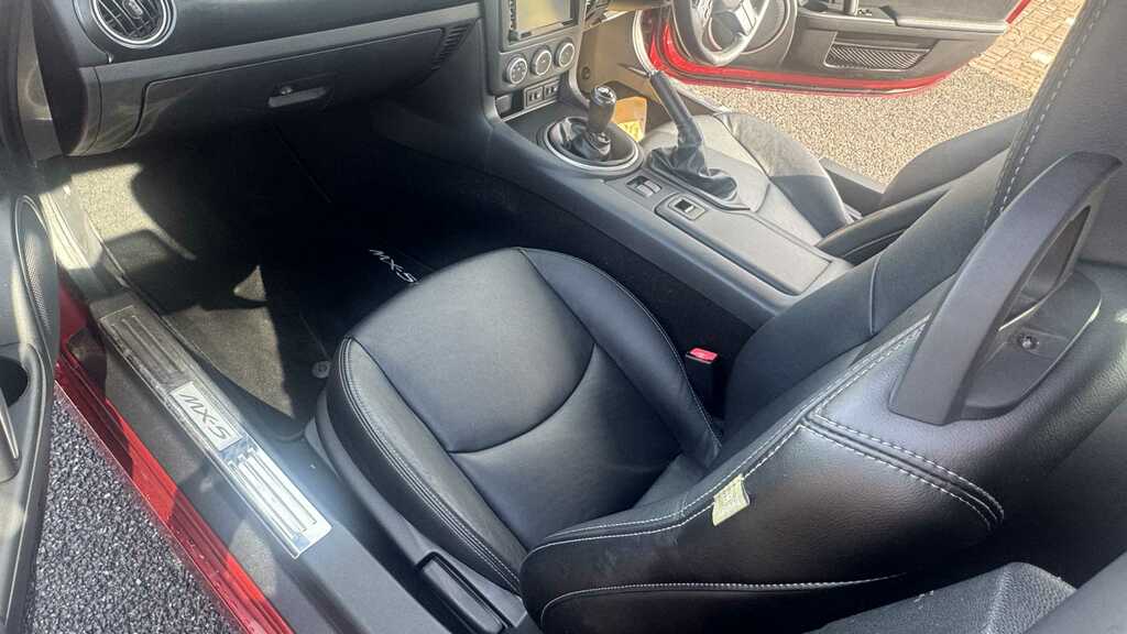 Mazda MX-5 1.8I Se Roadster Euro 5 126 Ps Red #12