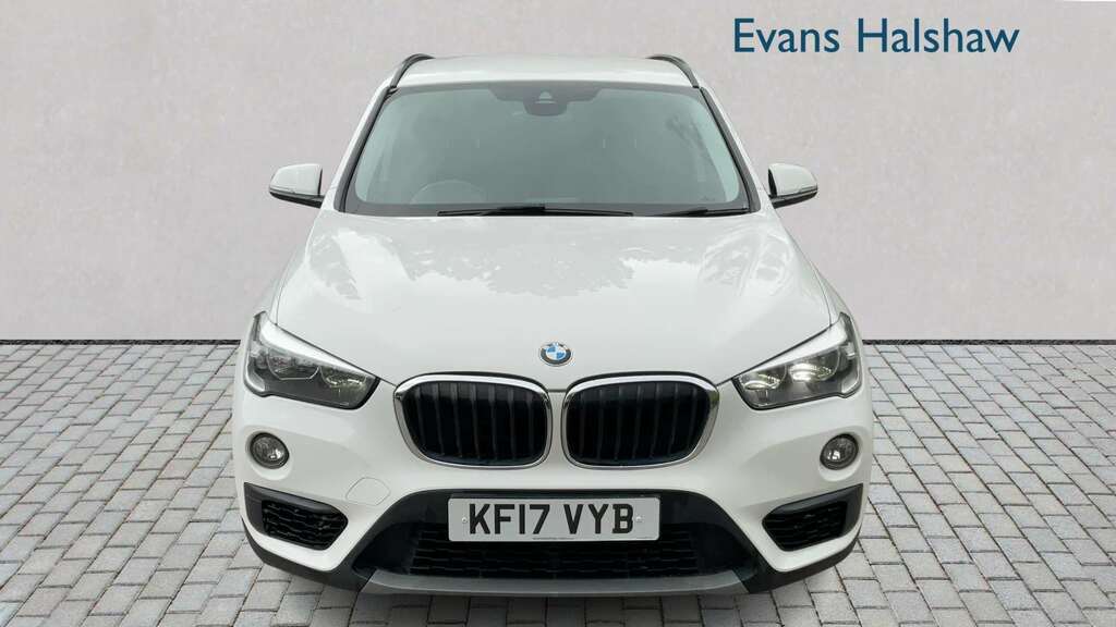 BMW X1 Sdrive 18D Se Step 2017 White #4