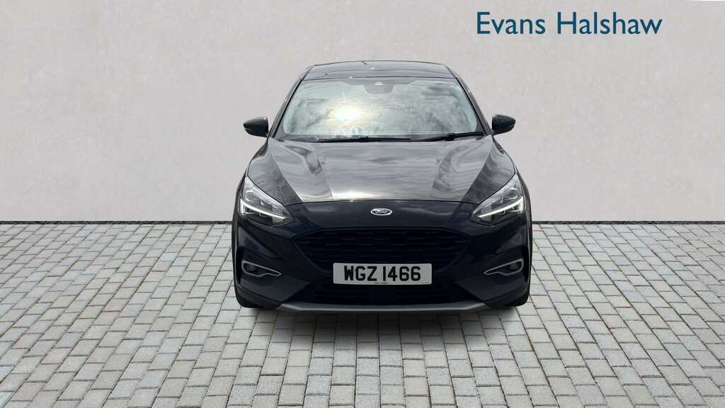 Ford Focus 1.0 Ecoboost Hybrid Mhev 125 Zetec Edition Red #2
