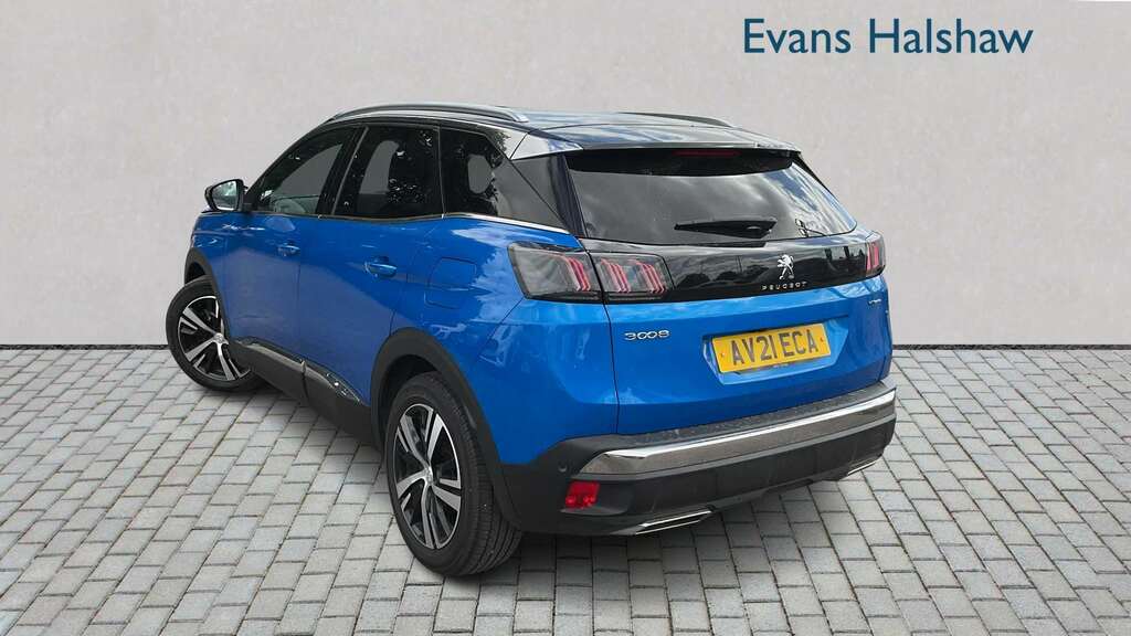 Peugeot 3008 1.2 Puretech Allure Brown #2