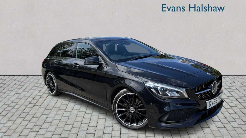 Mercedes-Benz CLA Class 180 1.6 Amg Line Edition Black #1