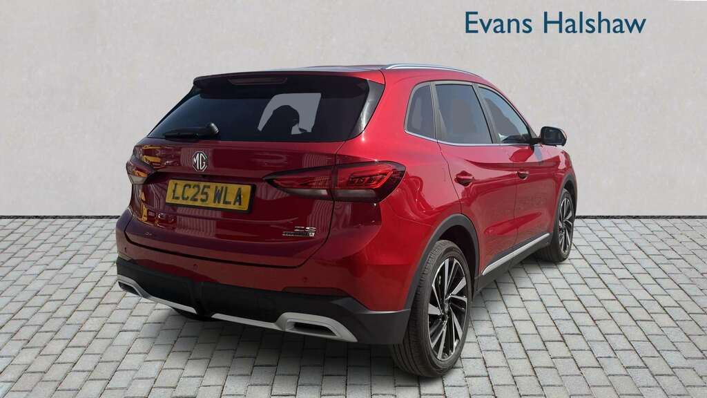 MG ZS 1.5 Hybrid Trophy 2025 Red #5
