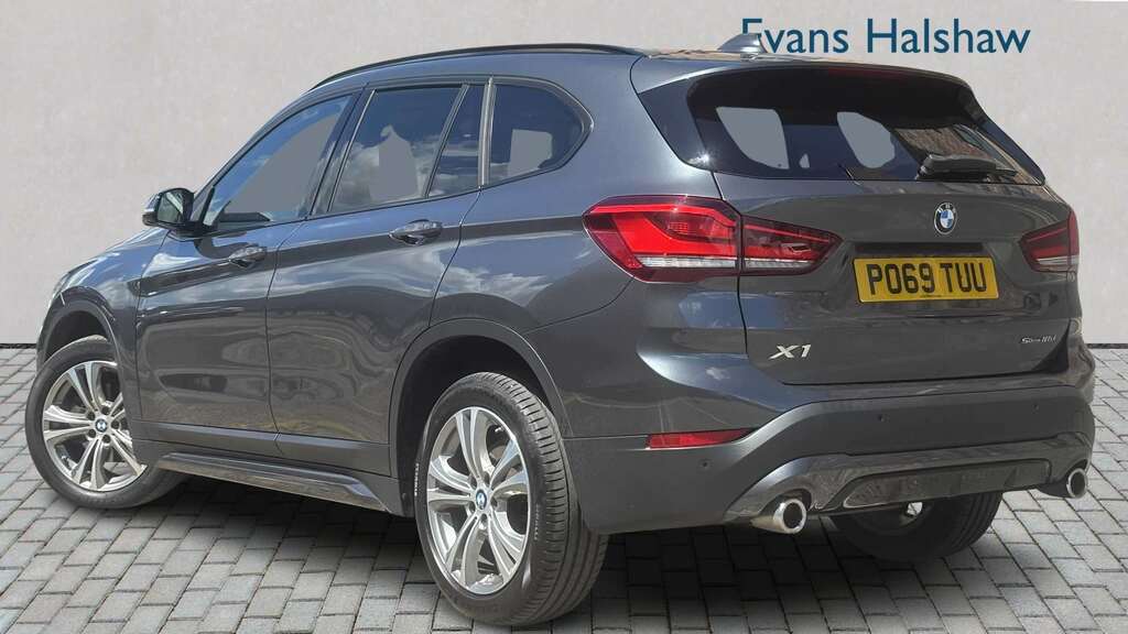 BMW X1 Sdrive 18D Sport Step 2019 Grey #2