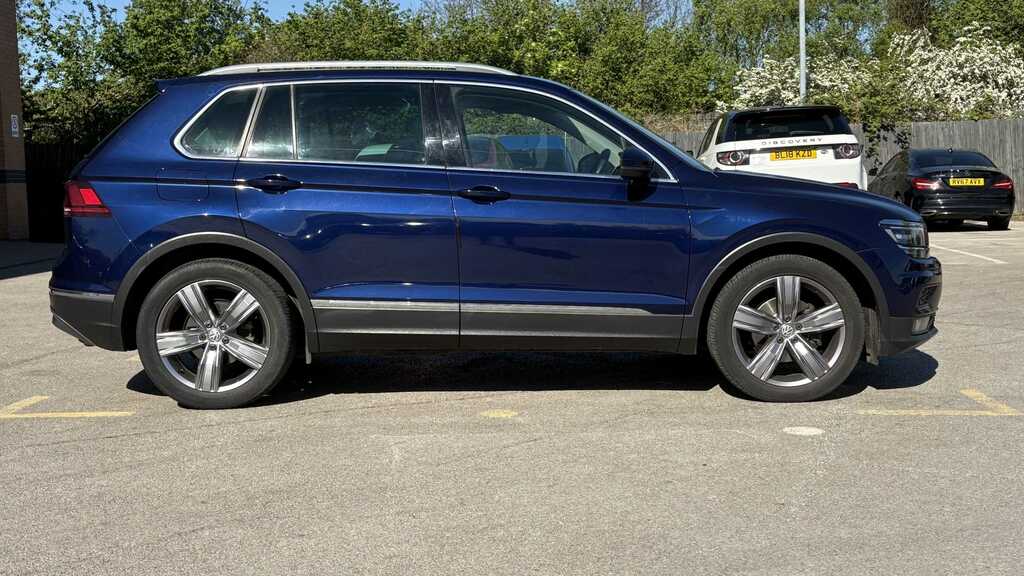Volkswagen Tiguan R-line Grey #18