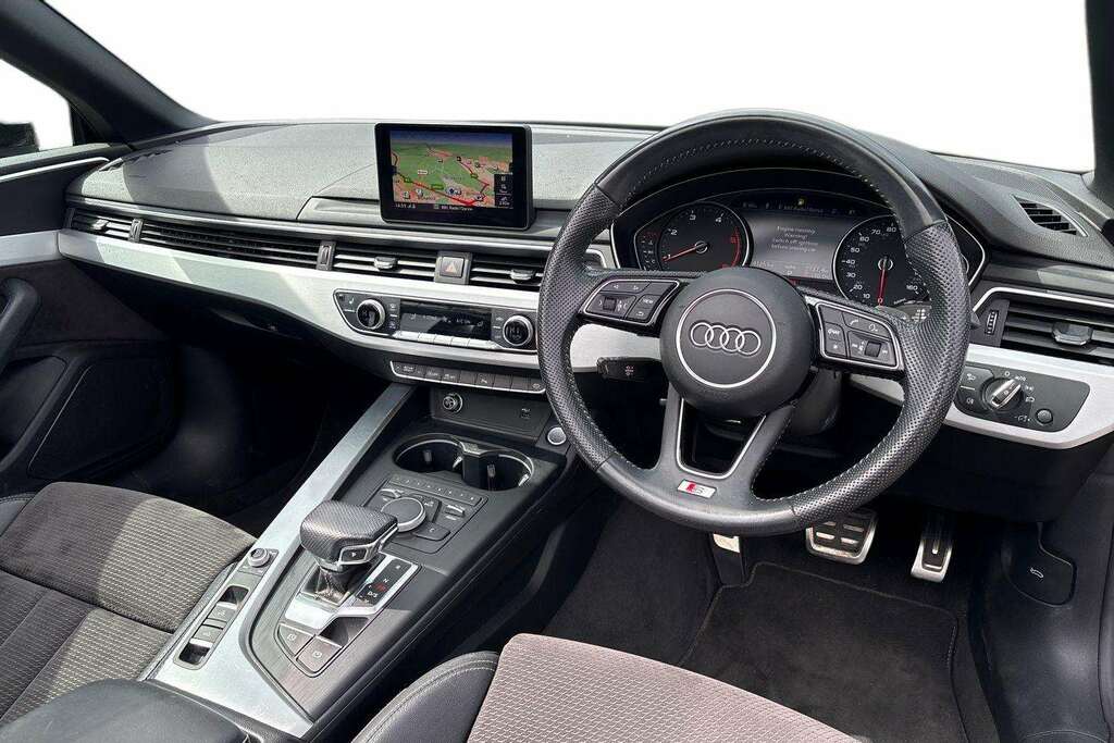 Audi A5 40 Tdi S Line S Tronic 2020 Black #4