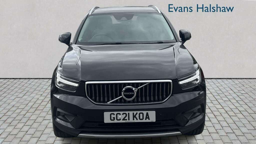 Volvo XC40 1.5 T5 Recharge Phev Inscription Pro 2021 Black #3