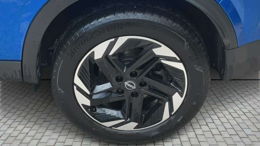 Nissan Qashqai 1.5 E-power N-connecta Silver #3