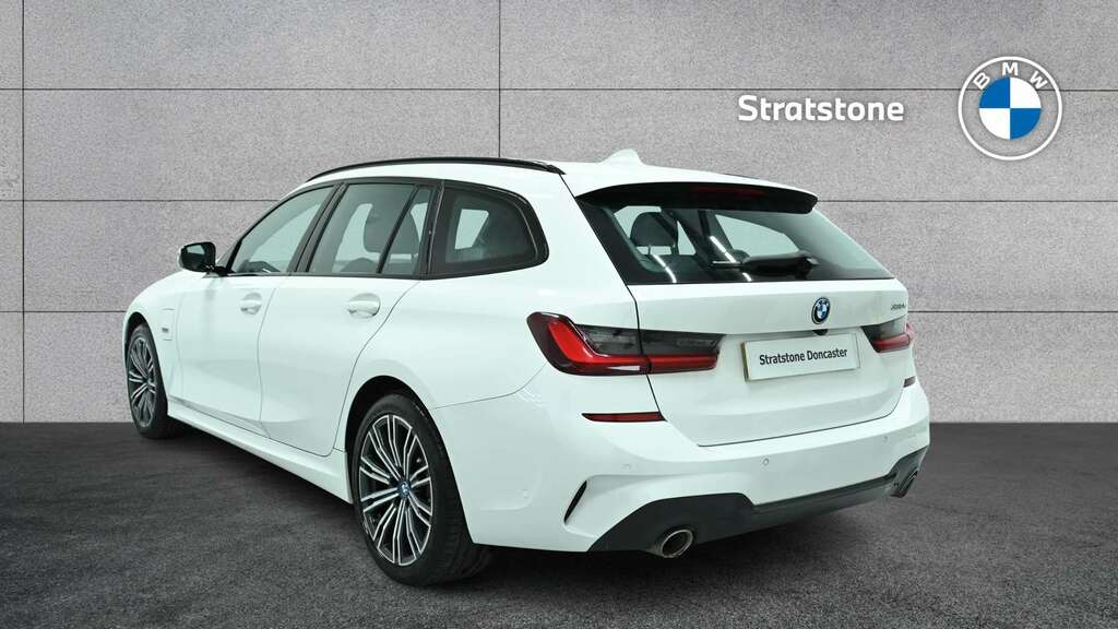 BMW 3 Series 330E M Sport Step 2022 White #2