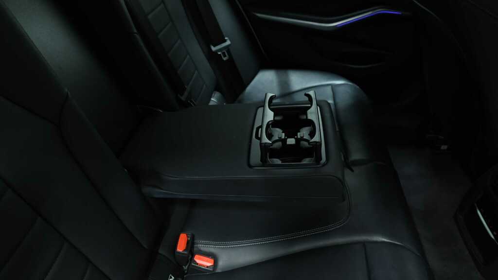 BMW 3 Series 330E M Sport Touring Grey #26