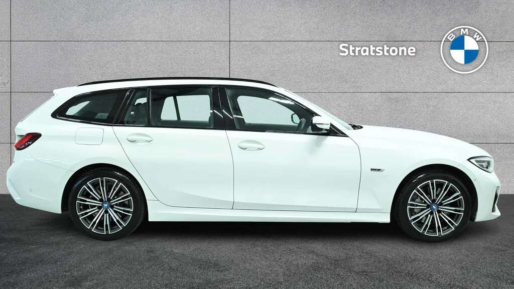 BMW 3 Series 330E M Sport Step 2022 White #3