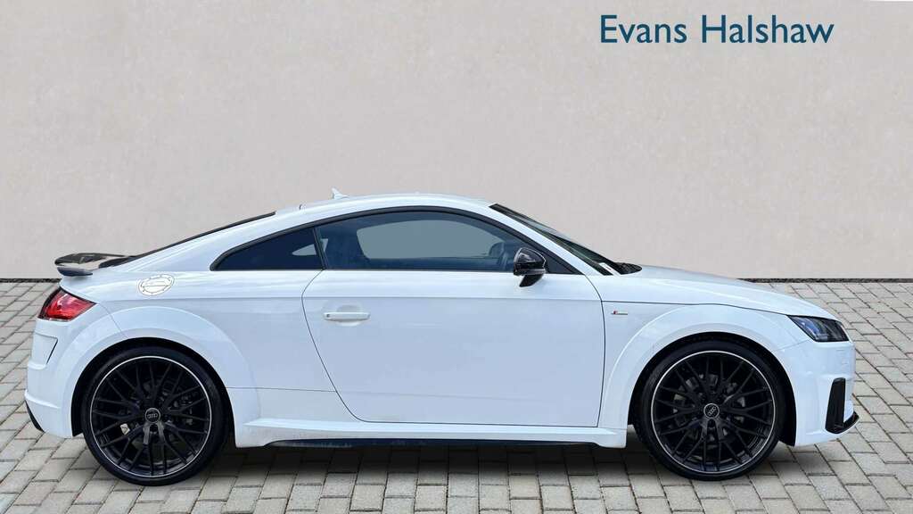Audi TT 40 Tfsi Black Edition S Tronic 2023 White #6
