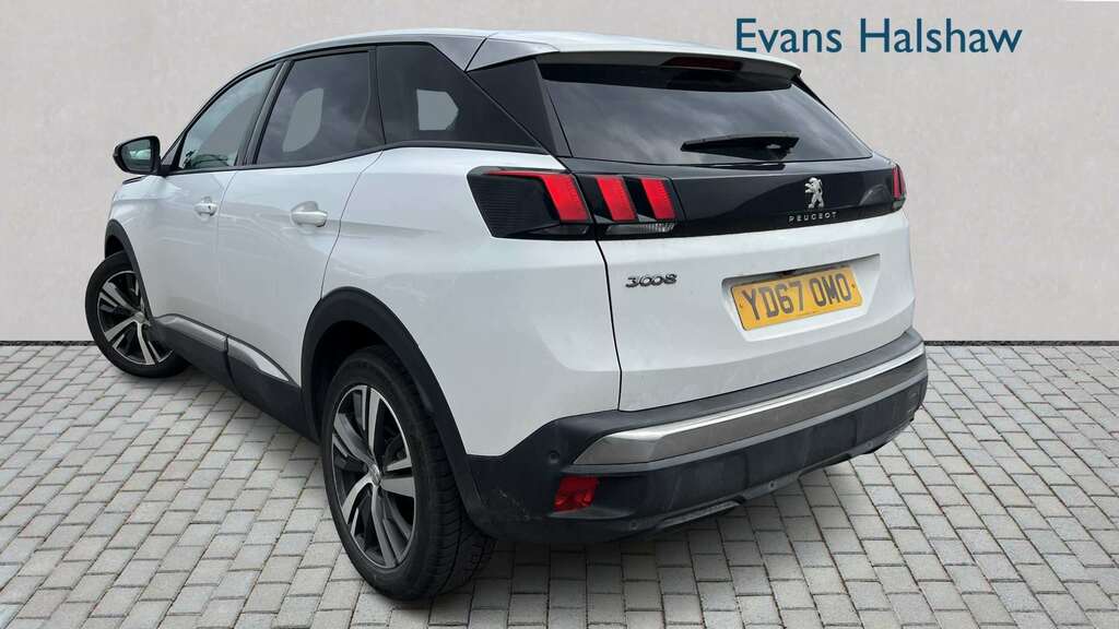 Peugeot 3008 Suv 1.6 Black #2