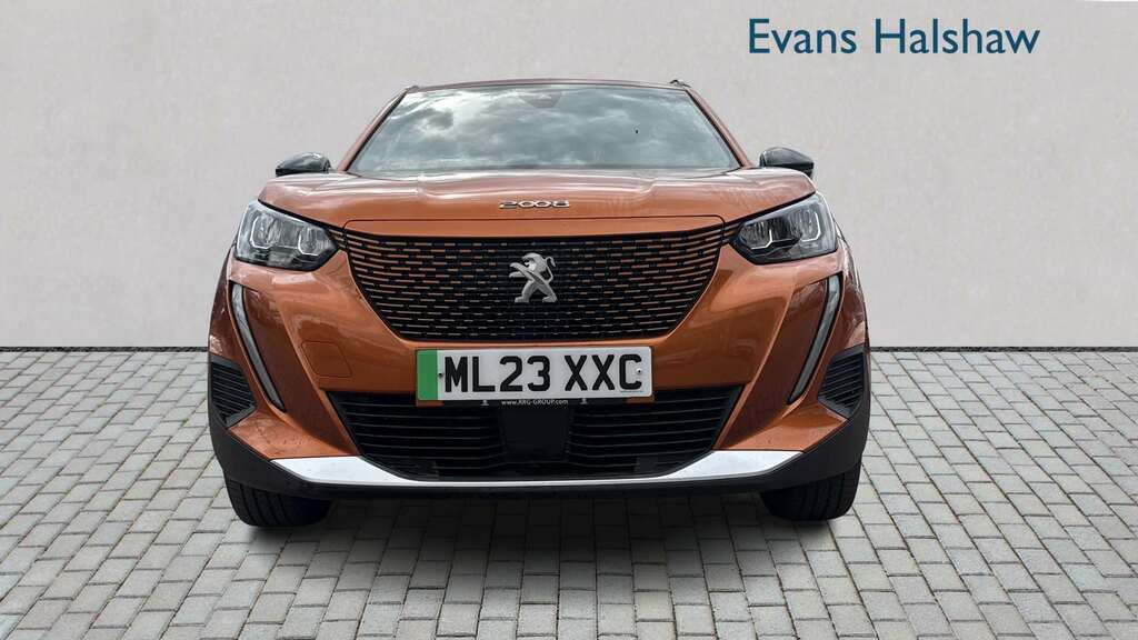 Peugeot e-2008 100Kw Active Premium 50Kwh 2023 Orange #4