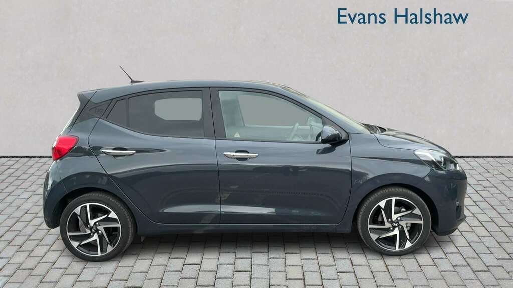 Hyundai I10 1.0 63 Premium Nav 2024 Grey #3