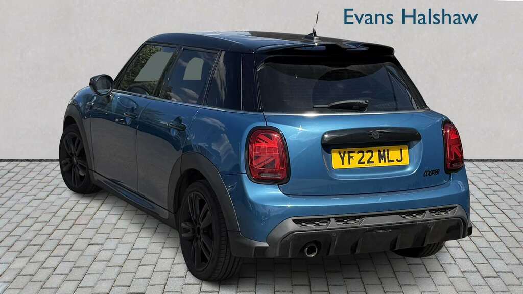 Mini Hatch 1.5 Cooper Sport 2022 Blue #4