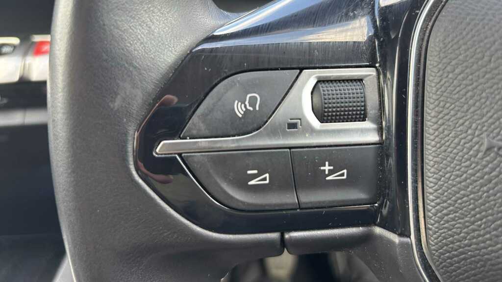Peugeot 5008 1.2 Puretech Allure #13