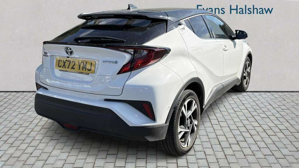 Toyota C-Hr 1.8 Hybrid Design Cvt 2022 White #4