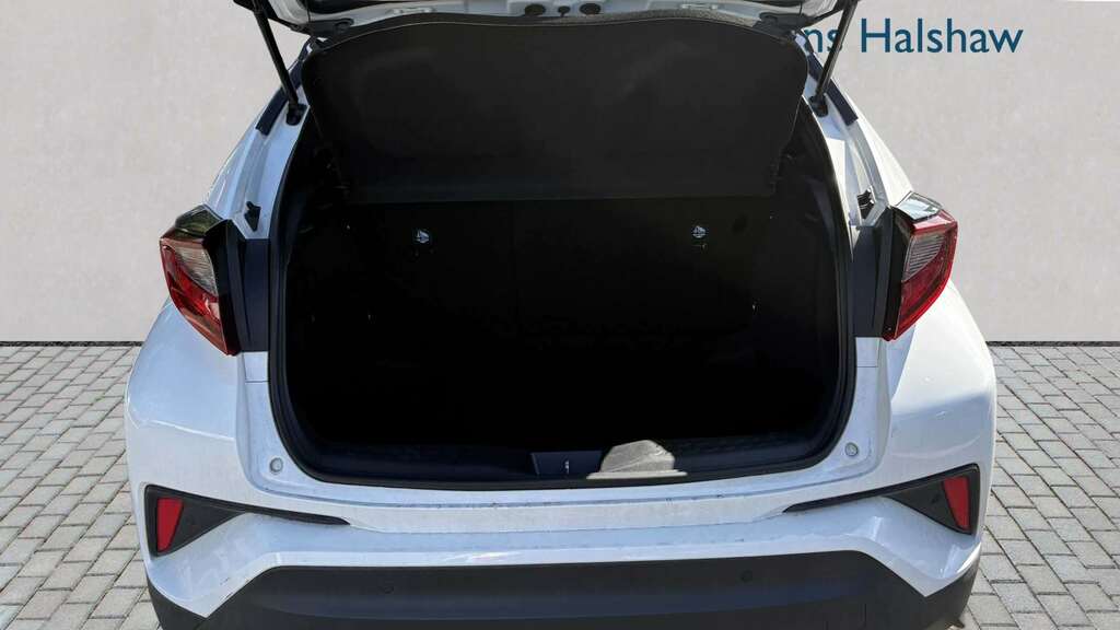 Toyota C-Hr 1.8 Hybrid Design Cvt 2022 White #6