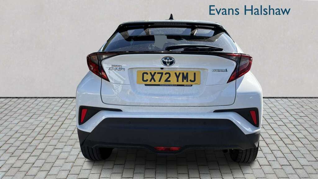 Toyota C-Hr 1.8 Hybrid Design Cvt 2022 White #5