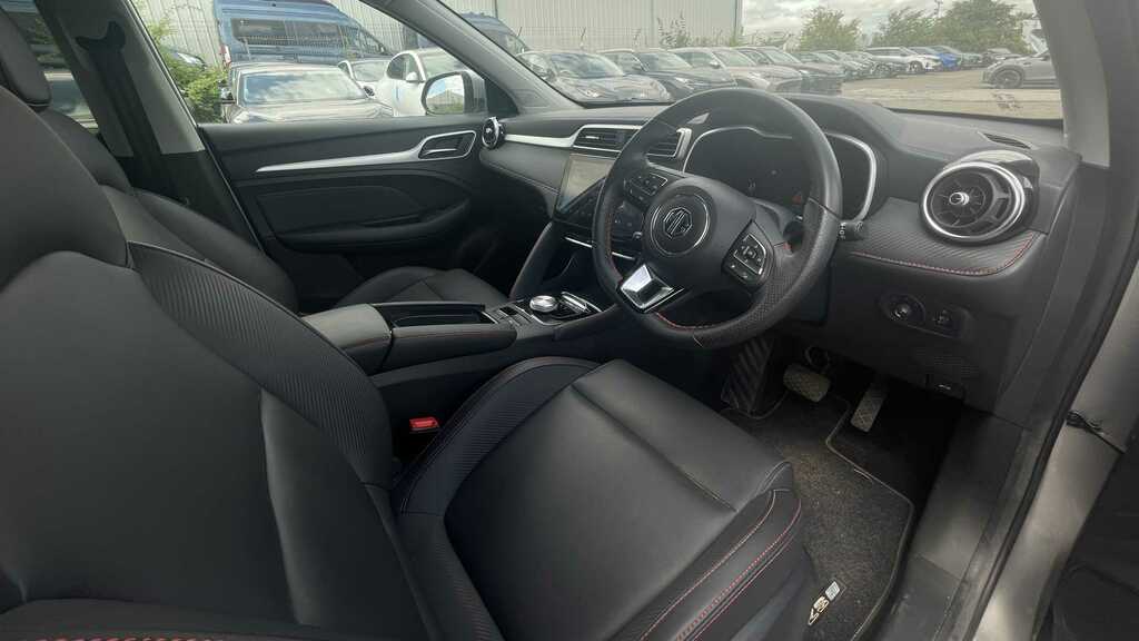 MG ZS 1.0 T Gdi Exclusive Suv Black #7