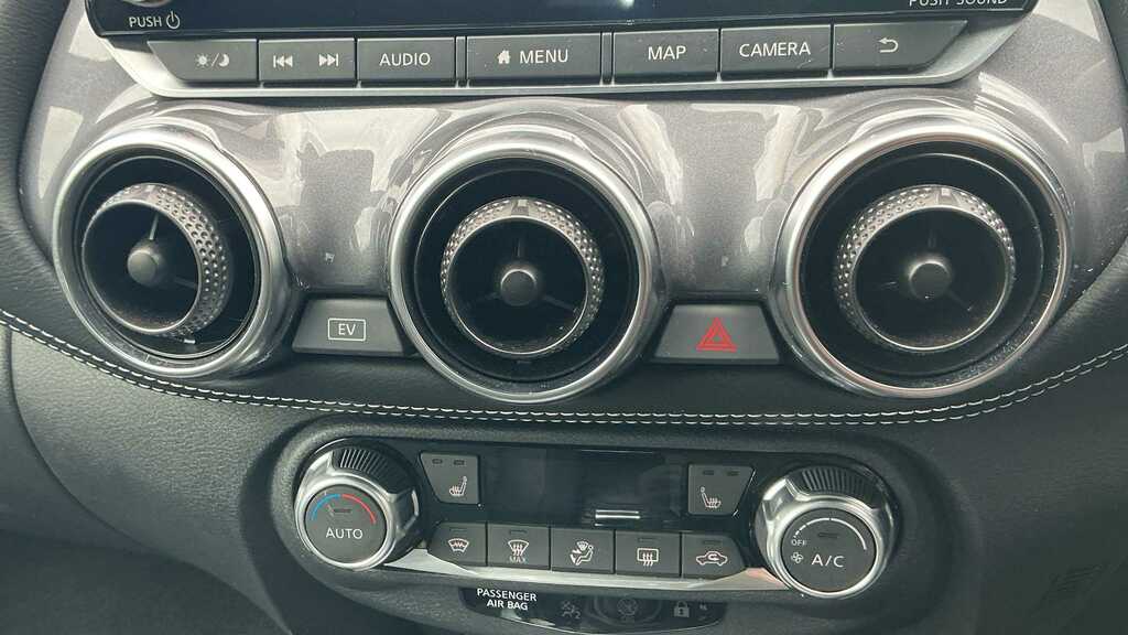 Nissan Juke 1.6 Hybrid N-connecta  #23