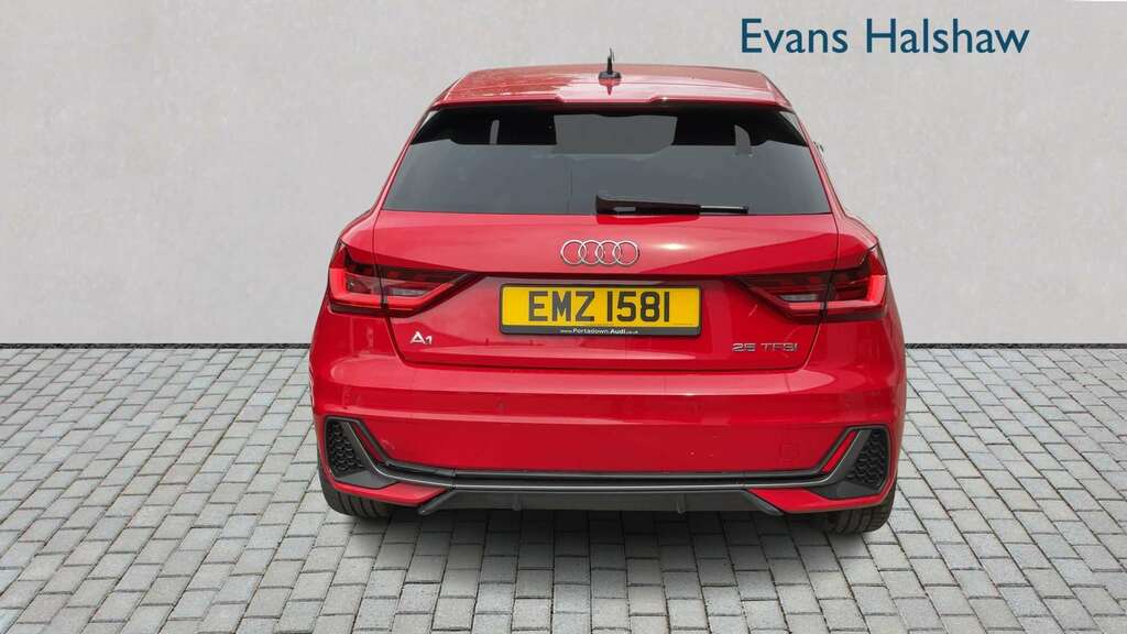 Audi A1 Audi Sportback 30 Tfsi Sport S Tronic Black #5