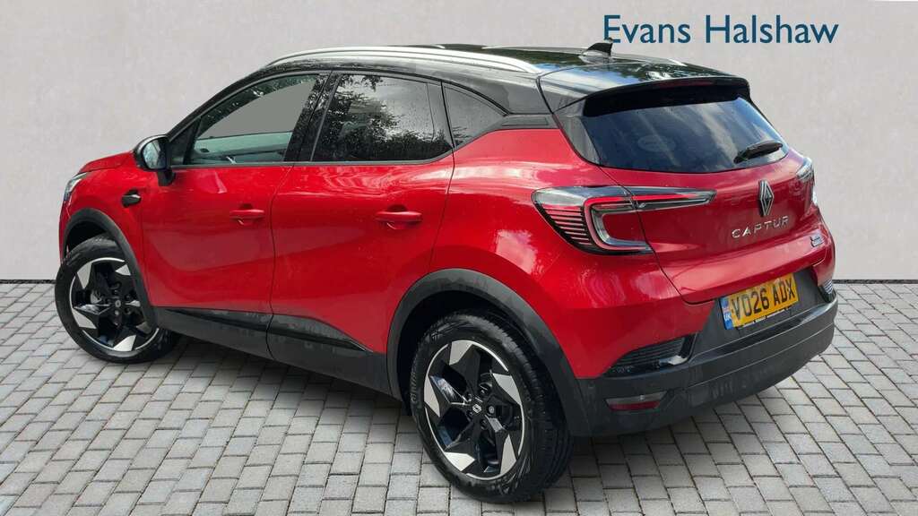 Renault Captur 1.8 E-tech Full Hybrid 160 Techno 2026 Red