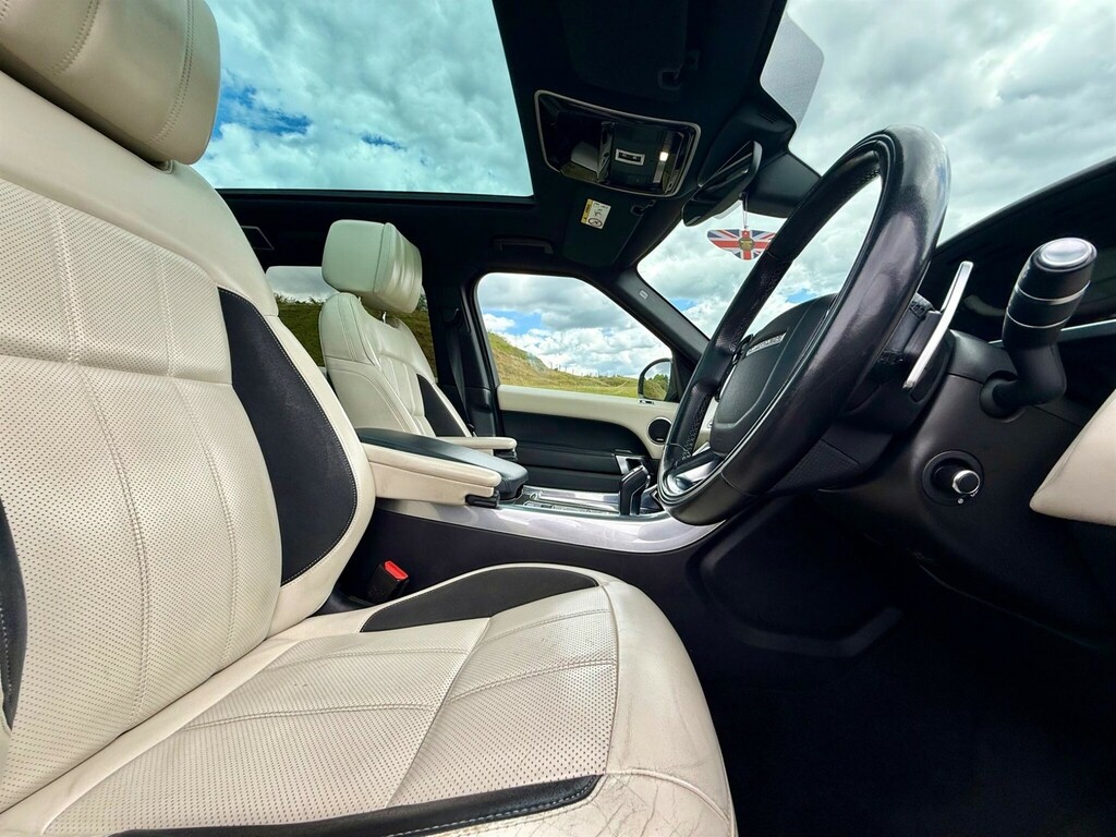 Land Rover Range Rover Sport Sdv8 Dynamic Black #18