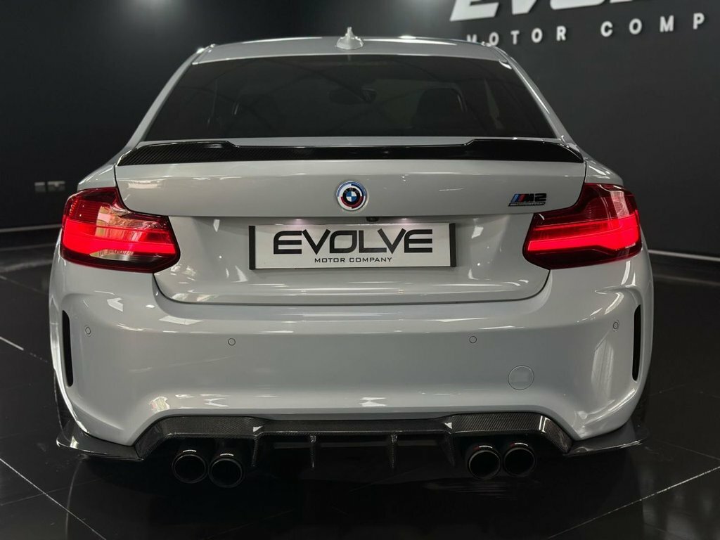BMW M2 3L Competition Silver #5