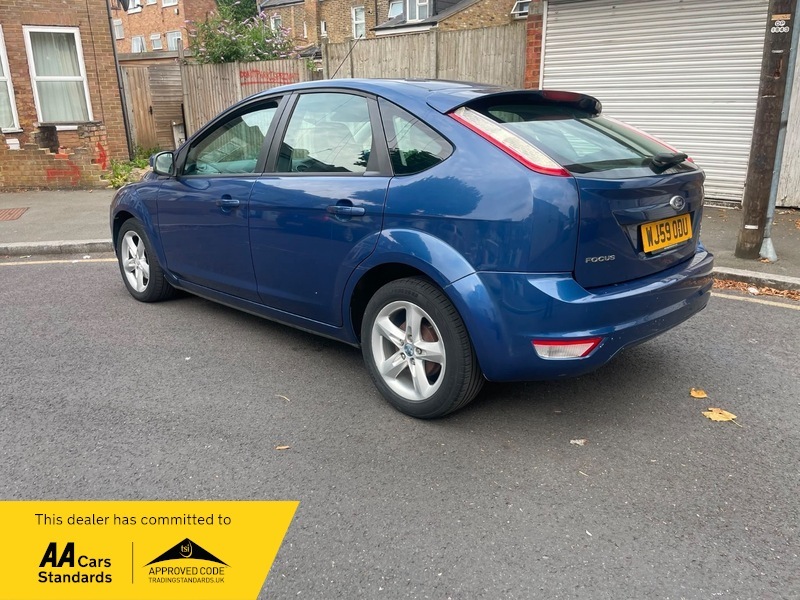 Ford Focus Zetec 5-Door Cambeltwater Pump Replaced Red #21