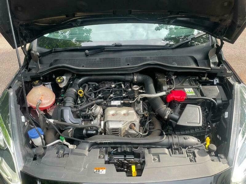Ford Fiesta 1.0T Ecoboost Titanium Hatchback Black #4