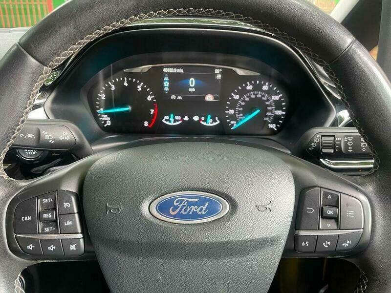 Ford Fiesta 1.0T Ecoboost Titanium Hatchback Black #6
